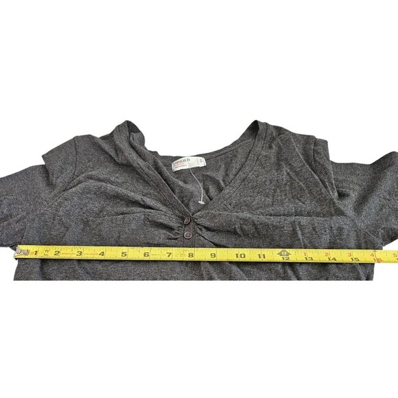 Popular 21 Maternity Shirt Charcoal Gray Long Sleeve V-Neck Top Size S NWT - Picture 5 of 9